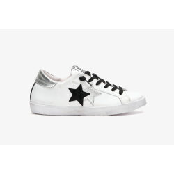2 STAR SNEAKERS PRIME STAR PELLE BIANCA CON DETTAGLI ARGENTO E NERO ED EFFETTO USED