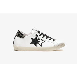 2 STAR SNEAKERS PRIME STAR PELLE BIANCA CON DETTAGLI LAMINATI E NERI ED EFFETTO USED